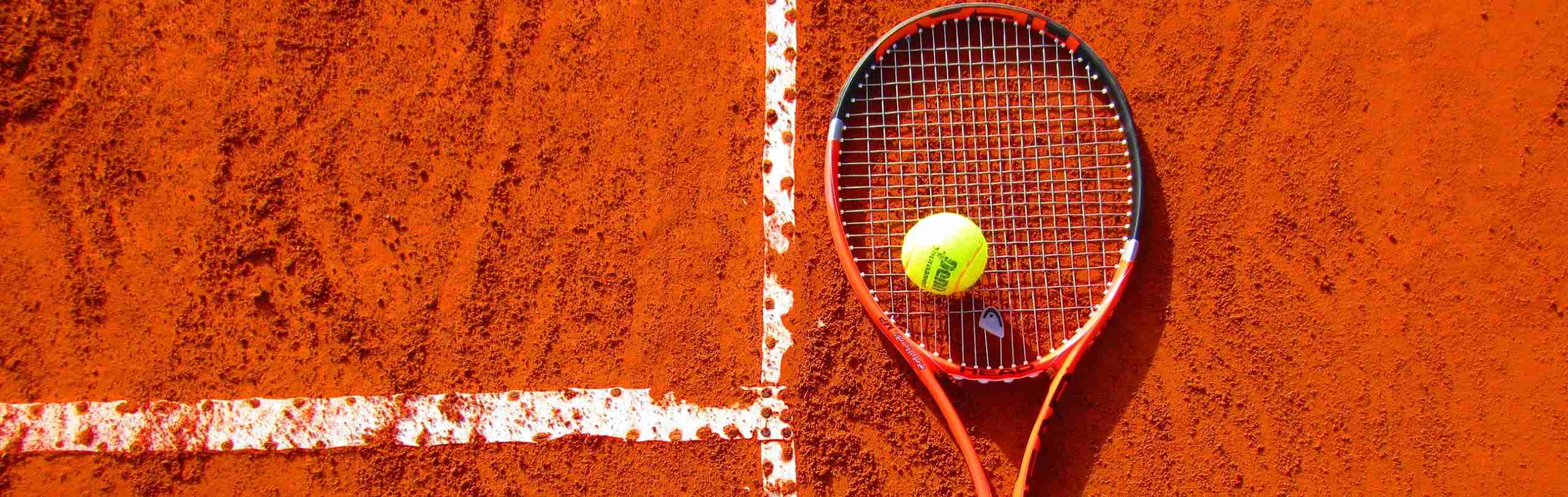 Stavnice za tenis v Sloveniji